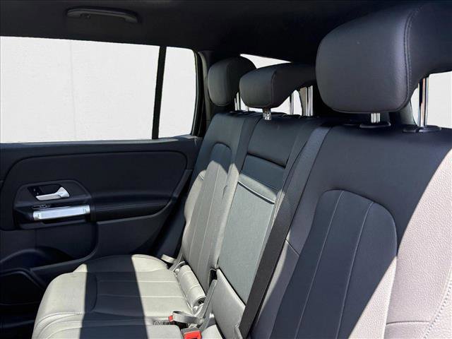 New 2025 Mercedes-Benz GLB 250 image 17