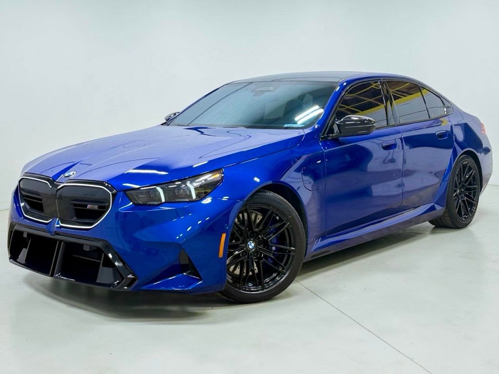 Used 2025 BMW M5 w/ Executive Package AWD/4WD image 15