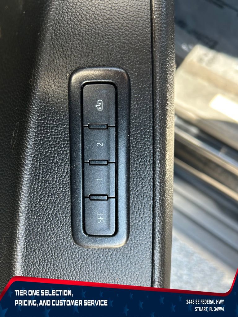 Used 2020 Chevrolet Suburban LT AWD/4WD image 12