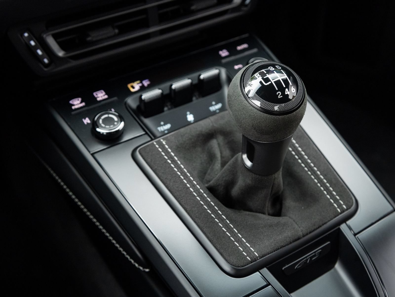 Certified 2022 Porsche 911 GT3 RWD image 29
