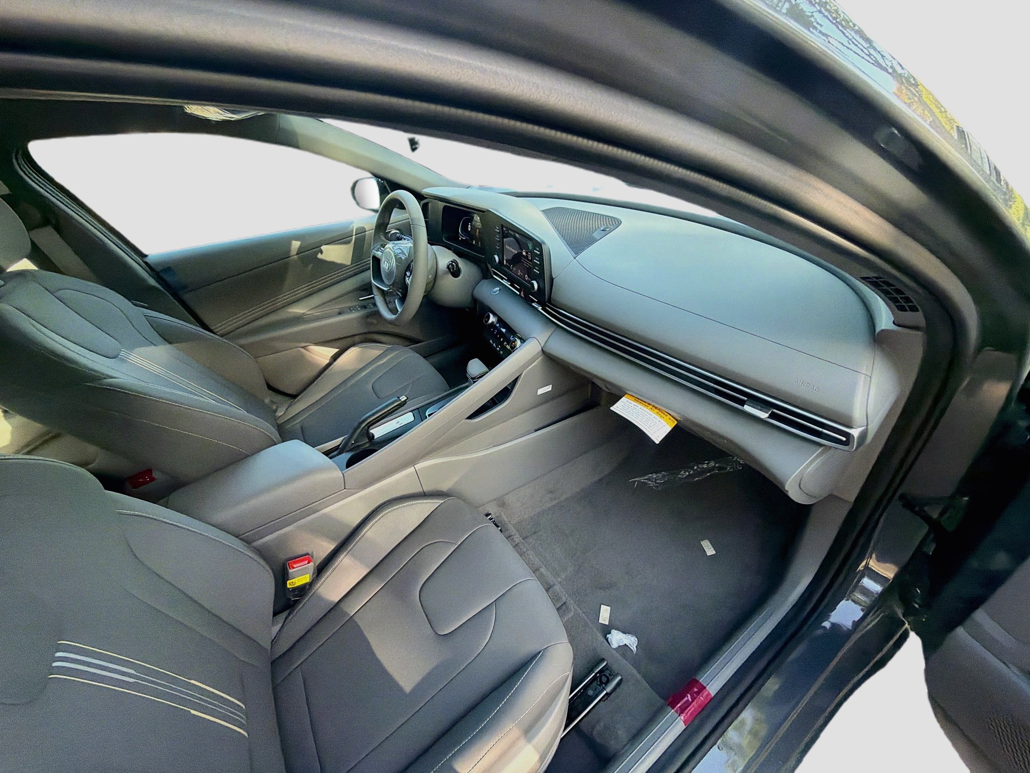 New 2026 Hyundai Elantra Sport FWD image 21