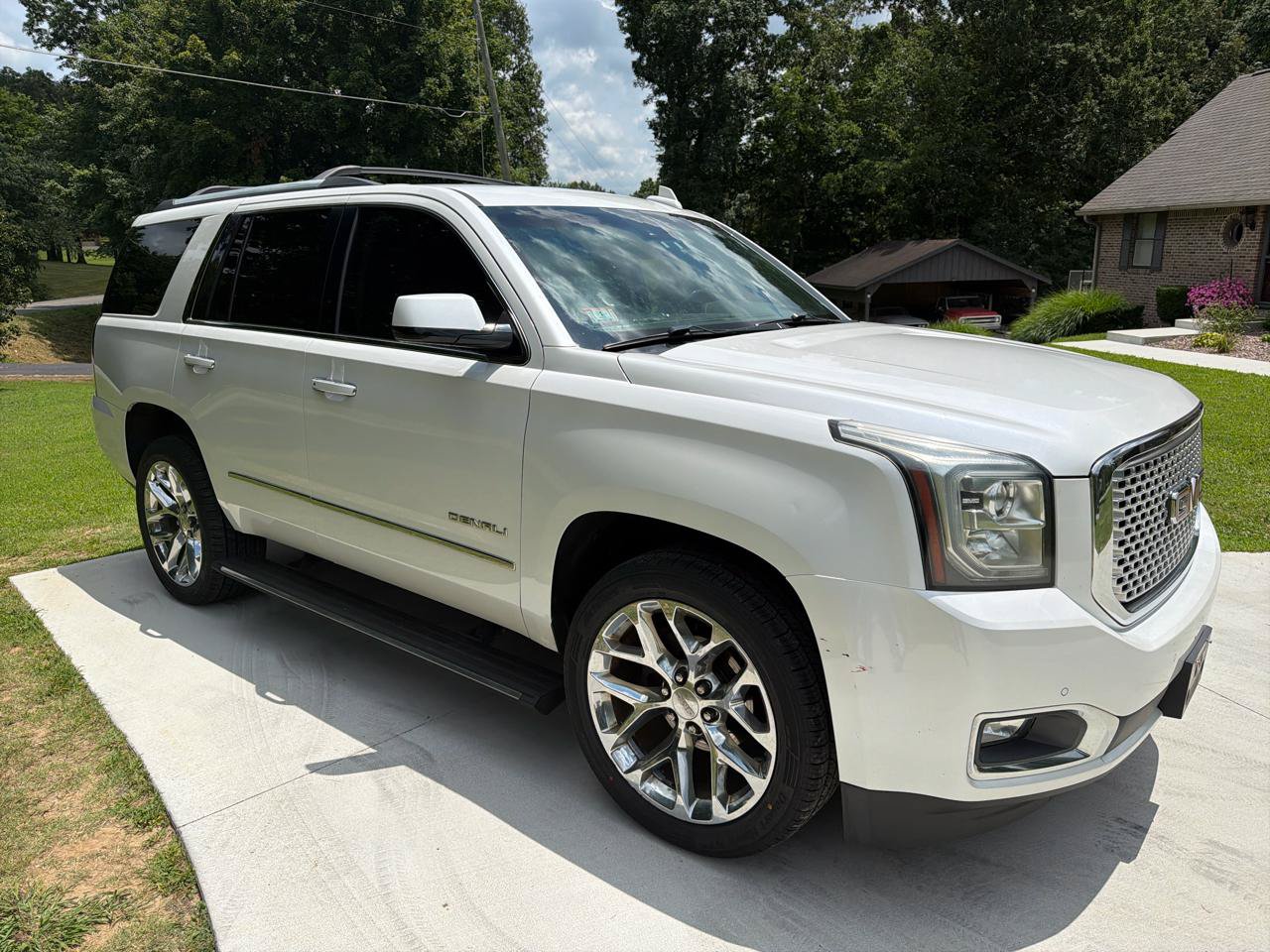 Used 2016 GMC Yukon Denali w/ Open Road Package AWD/4WD image 7