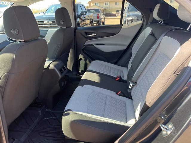 Used 2022 Chevrolet Equinox LS w/ LS Convenience Package image 36