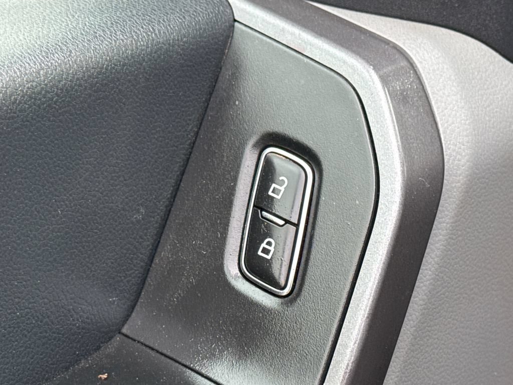 Used 2025 Ford F250 XLT w/ FX4 Off-Road Package AWD/4WD image 19