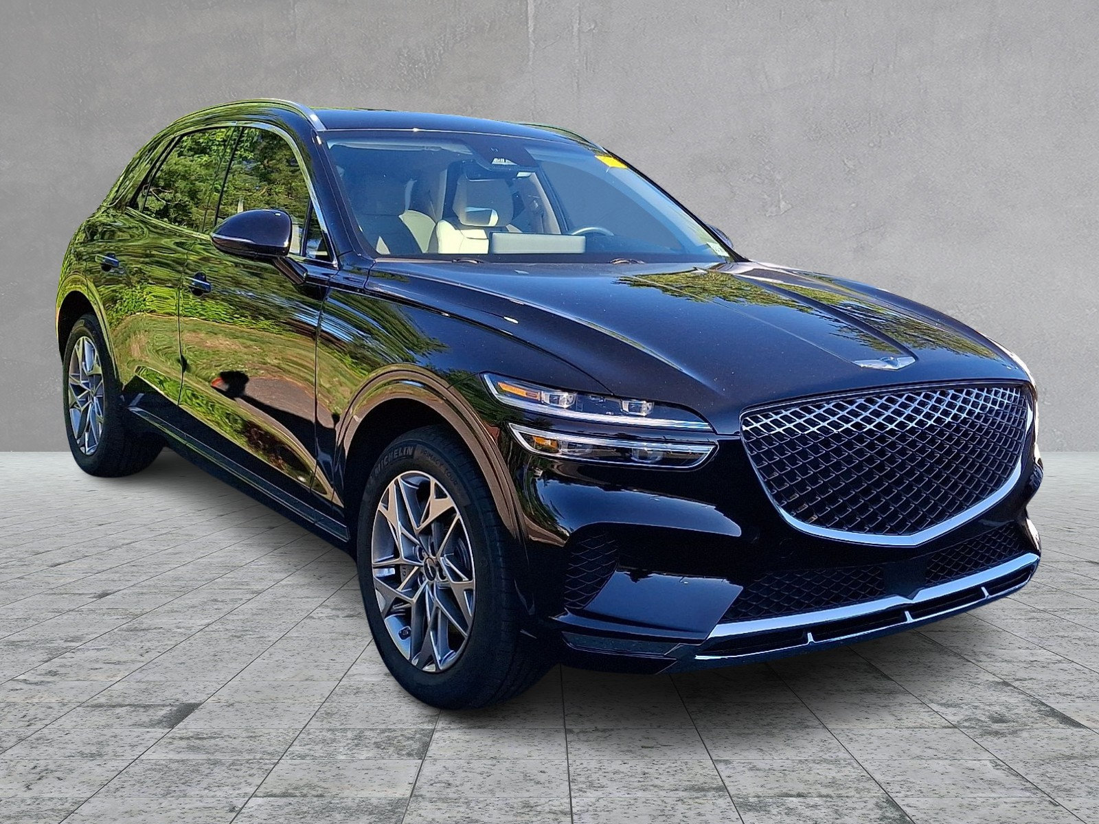 Certified 2025 Genesis GV70 2.5T w/ Select Package AWD/4WD image 1