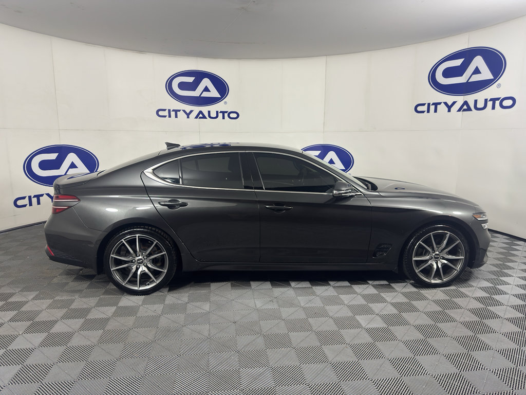 Used 2023 Genesis G70 2.0T RWD image 2