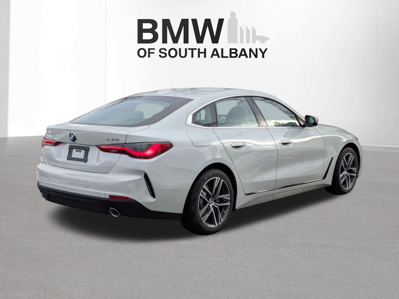 New 2026 BMW 430i xDrive w/ Premium Package AWD/4WD image 3