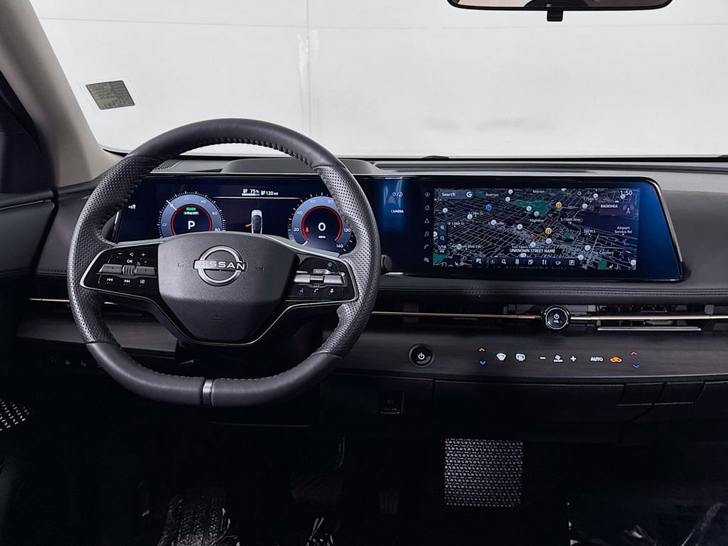 Used 2024 Nissan Ariya AWD image 13