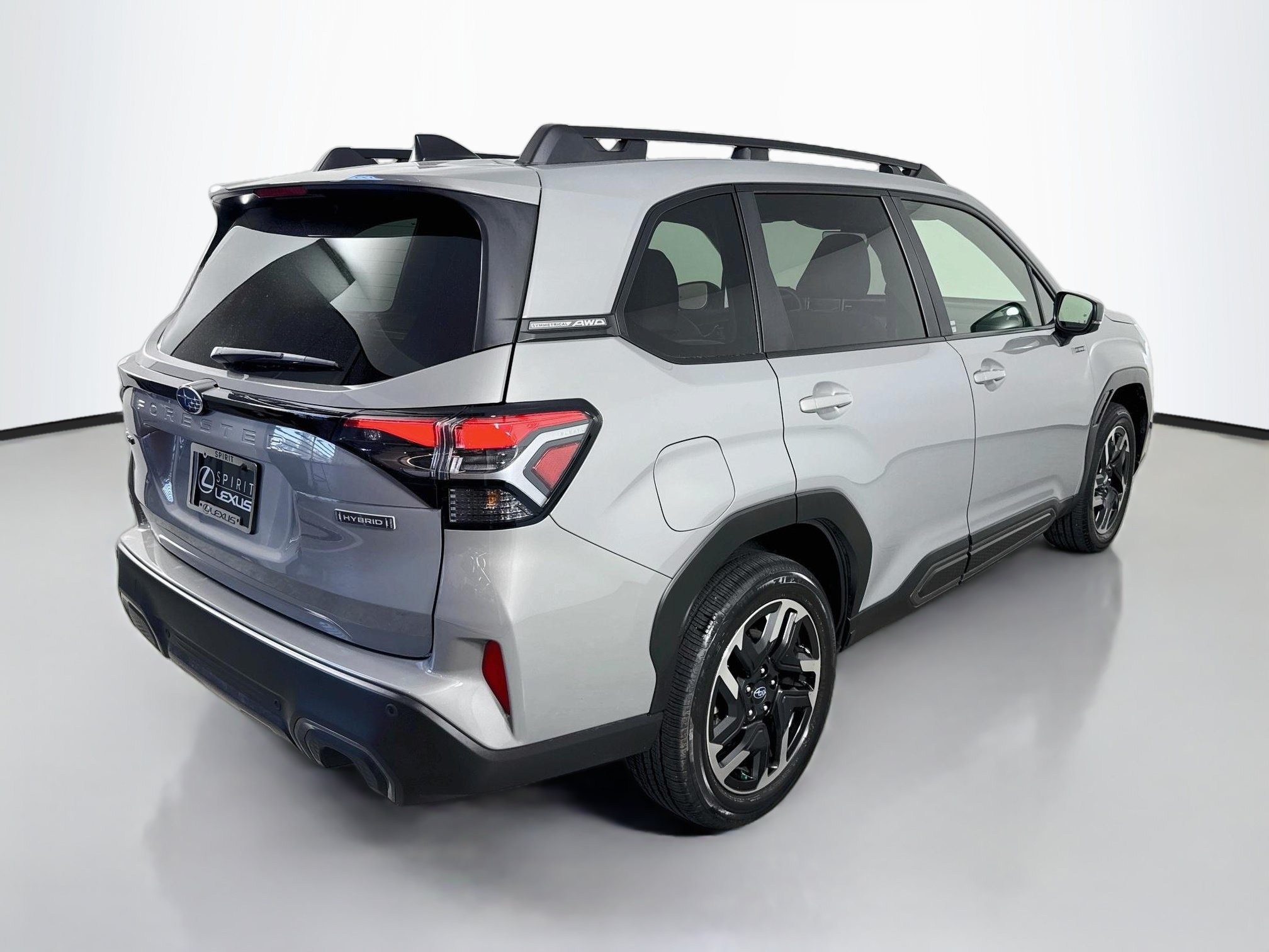 Used 2025 Subaru Forester Limited AWD/4WD image 7