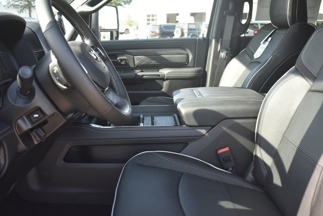 New 2026 RAM 2500 Limited image 19