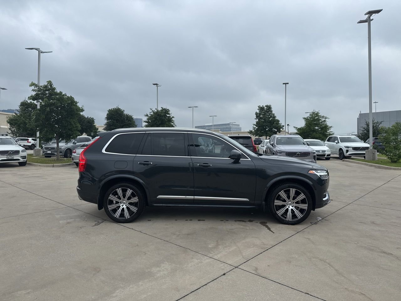 Used 2021 Volvo XC90 T6 Inscription AWD/4WD image 4