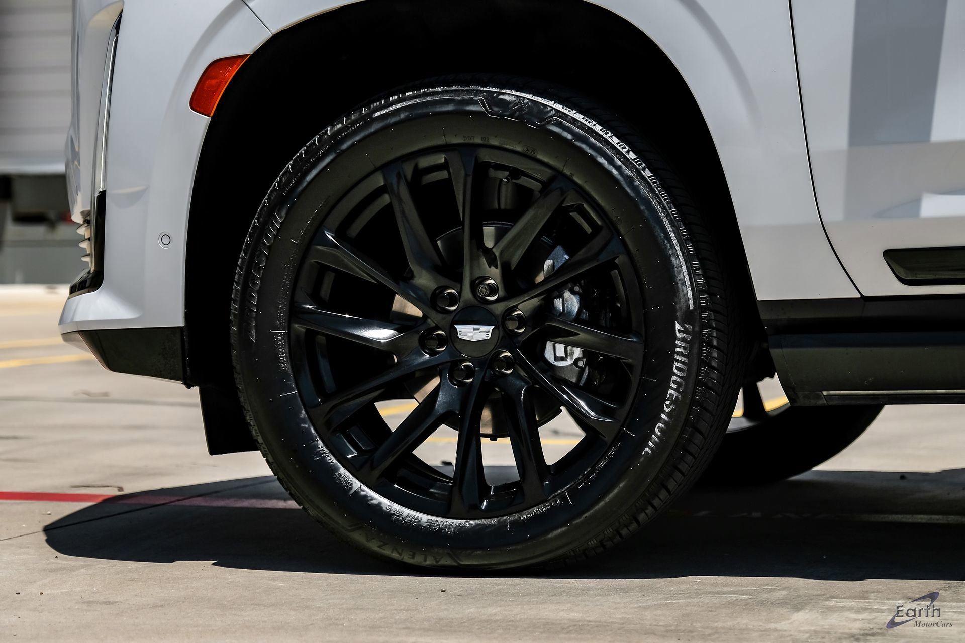 Used 2024 Cadillac Escalade Sport w/ LPO, ONYX Package RWD image 97