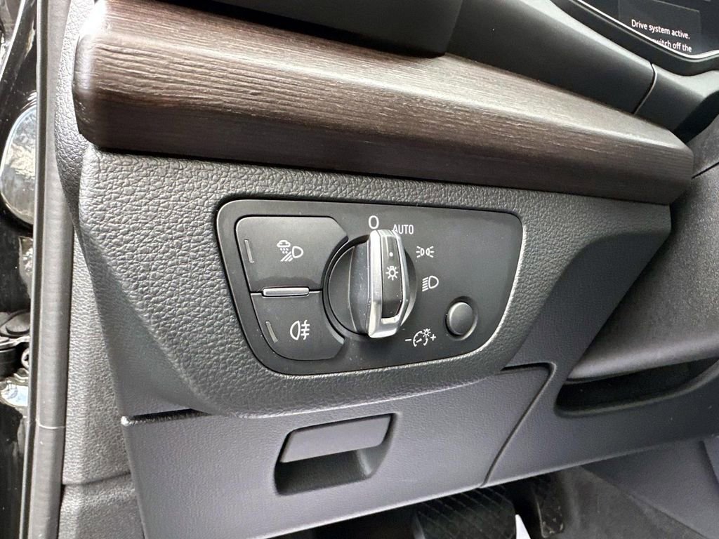 Used 2024 Audi Q5 2.0T Premium Plus image 15