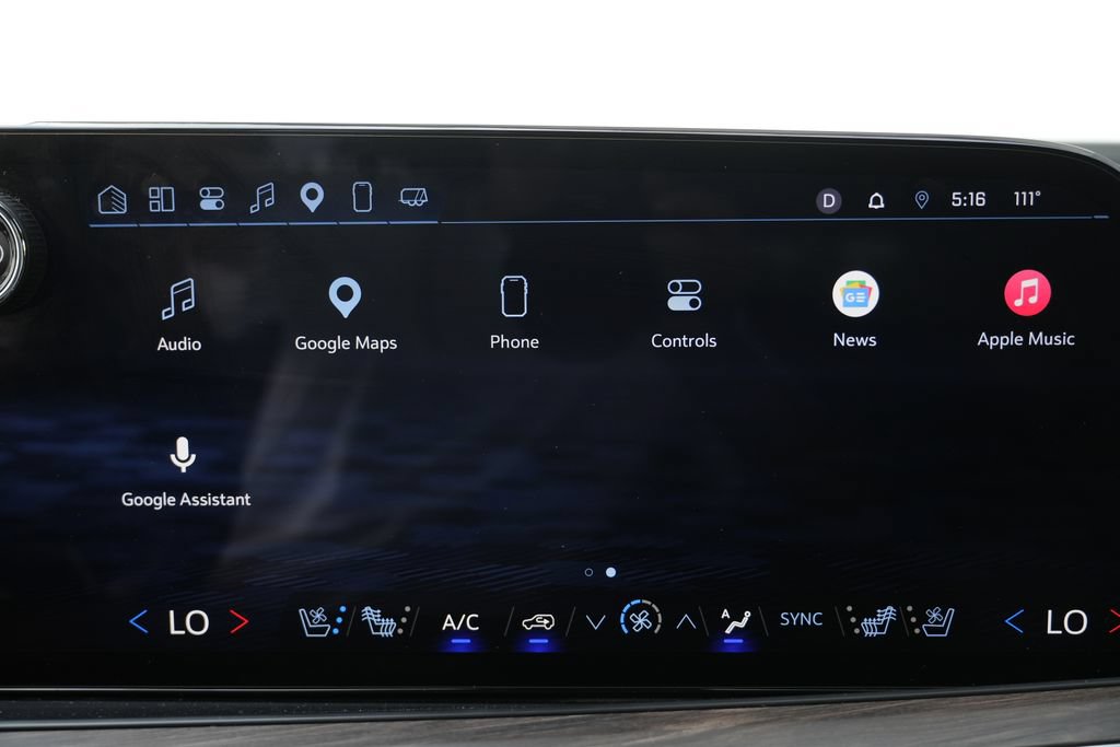 Used 2025 Chevrolet Suburban Premier AWD/4WD image 60