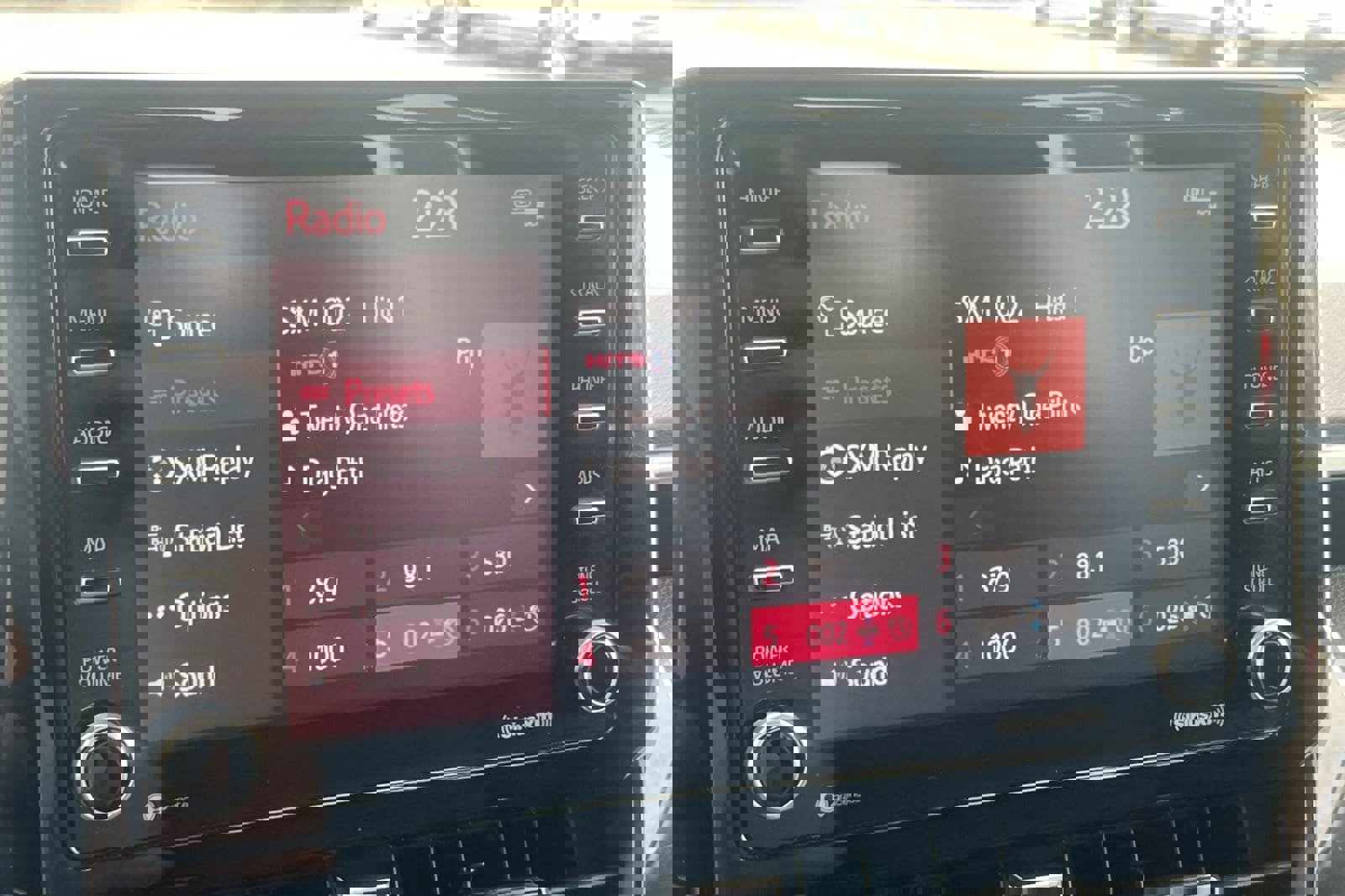 Used 2021 Toyota Corolla LE image 17