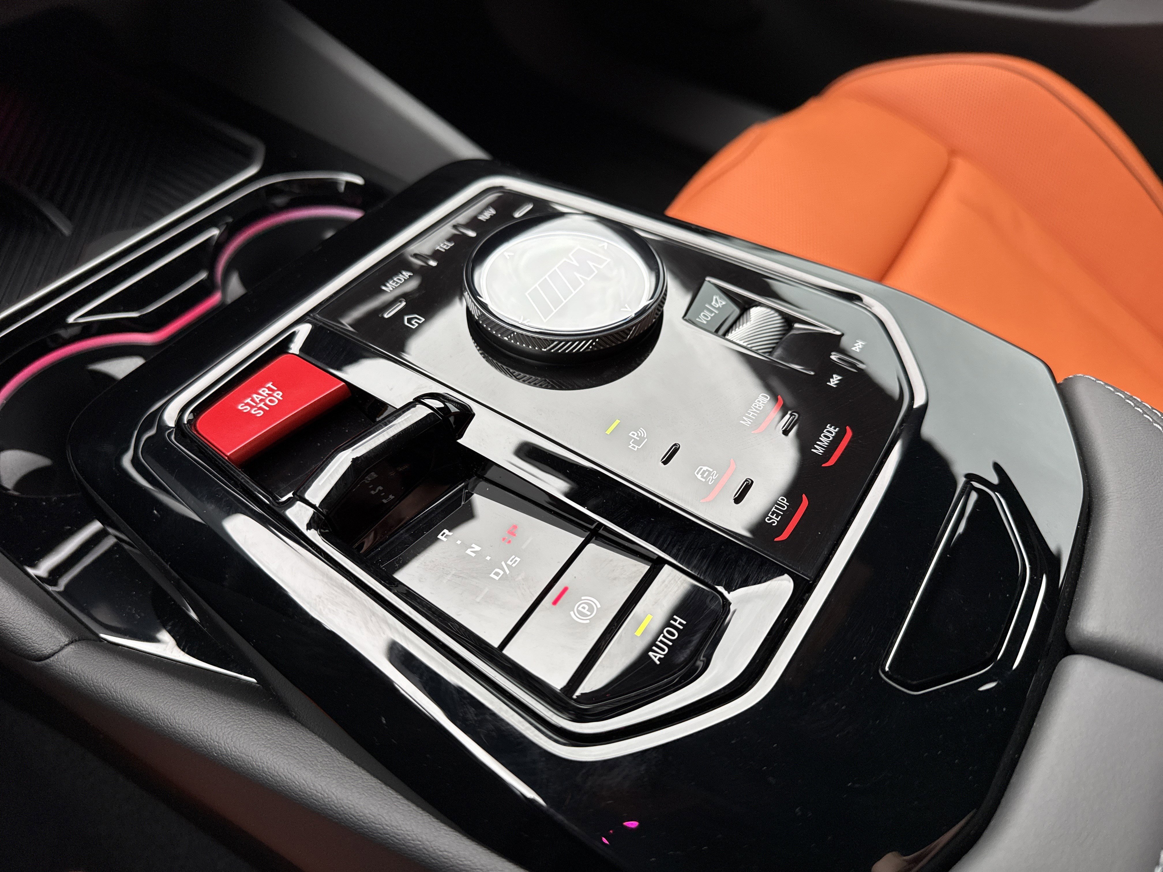 Used 2026 BMW M5 image 26