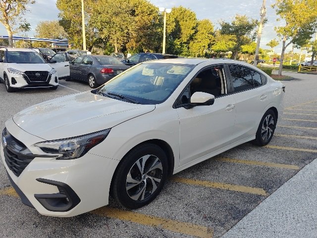 Used 2023 Subaru Legacy Premium image 2