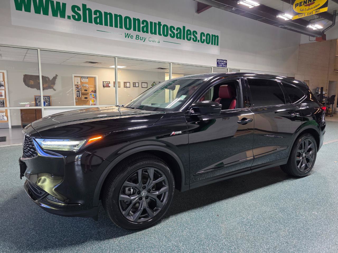 Used 2023 Acura MDX A-Spec AWD/4WD image 2