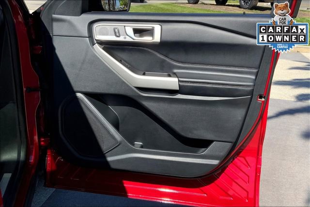 Used 2020 Ford Explorer Limited image 24