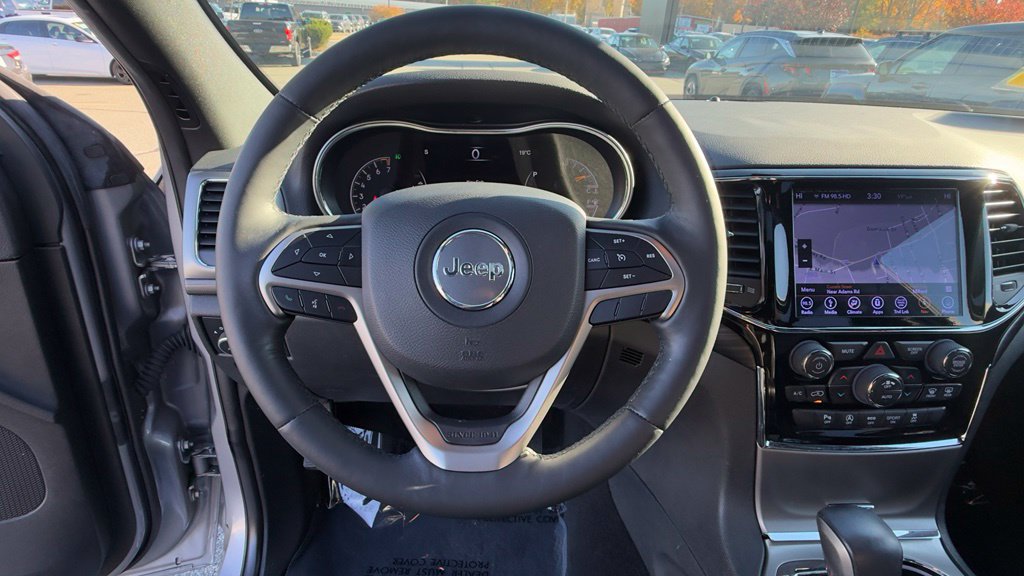 Used 2019 Jeep Grand Cherokee Altitude AWD/4WD image 21