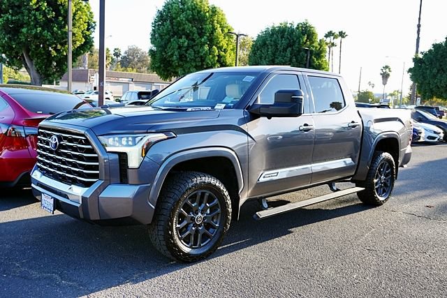Used 2022 Toyota Tundra Capstone AWD/4WD image 9