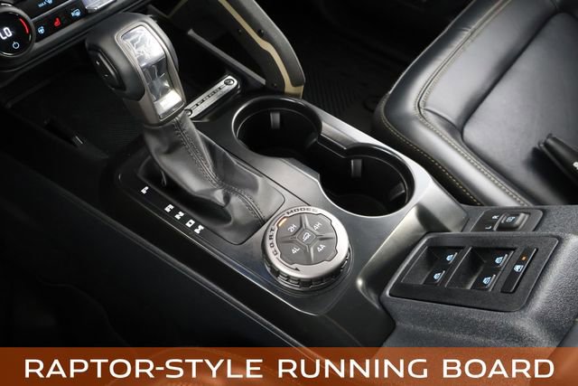 Used 2025 Ford Bronco Badlands AWD/4WD image 27