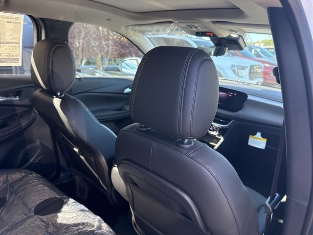 New 2026 Buick Encore GX Avenir w/ Avenir Technology Package image 28