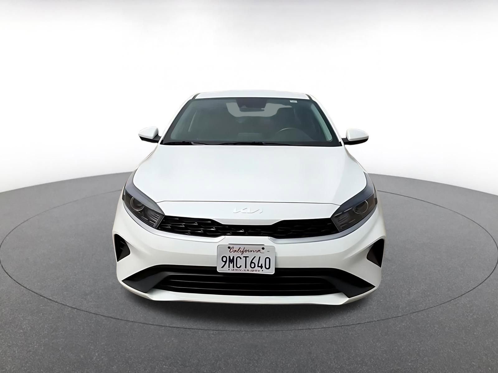Used 2024 Kia Forte LXS FWD image 7