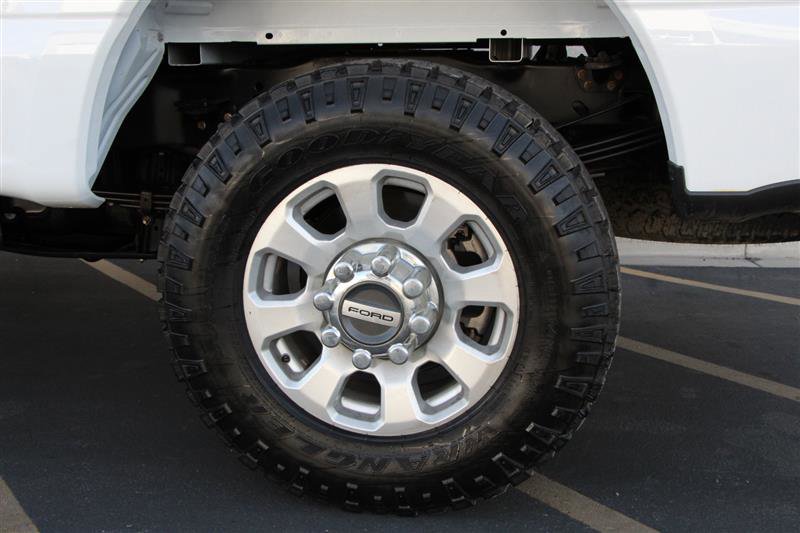 Used 2023 Ford F350 XLT w/ FX4 Off-Road Package image 20