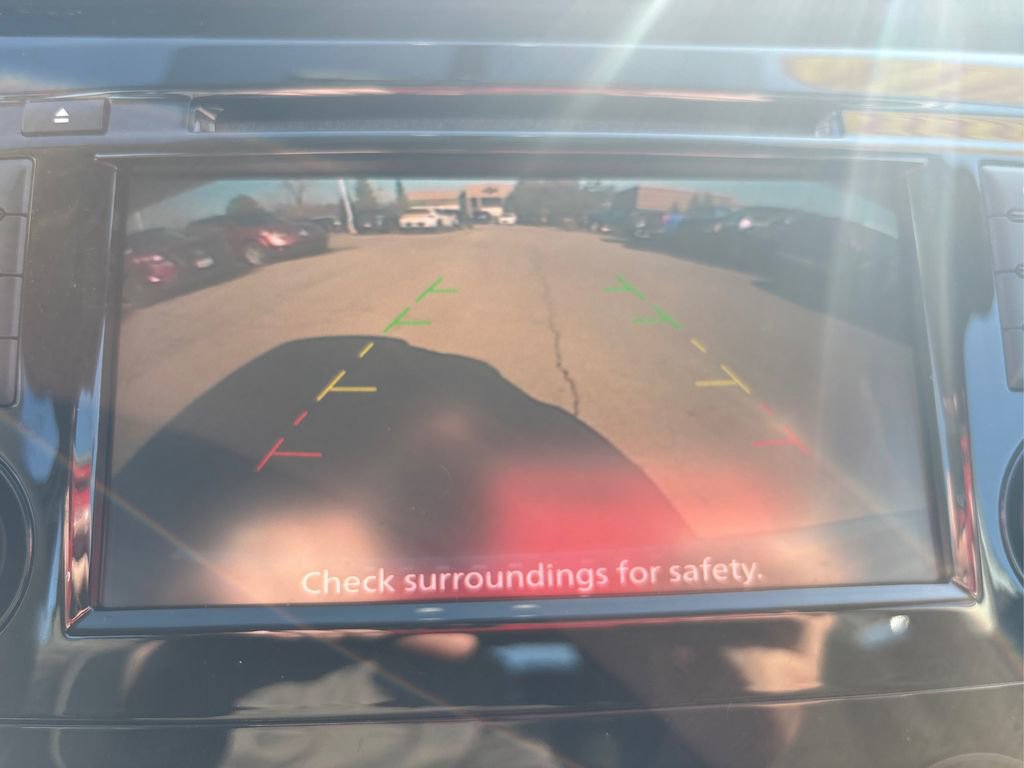 Used 2018 Nissan Rogue S image 31