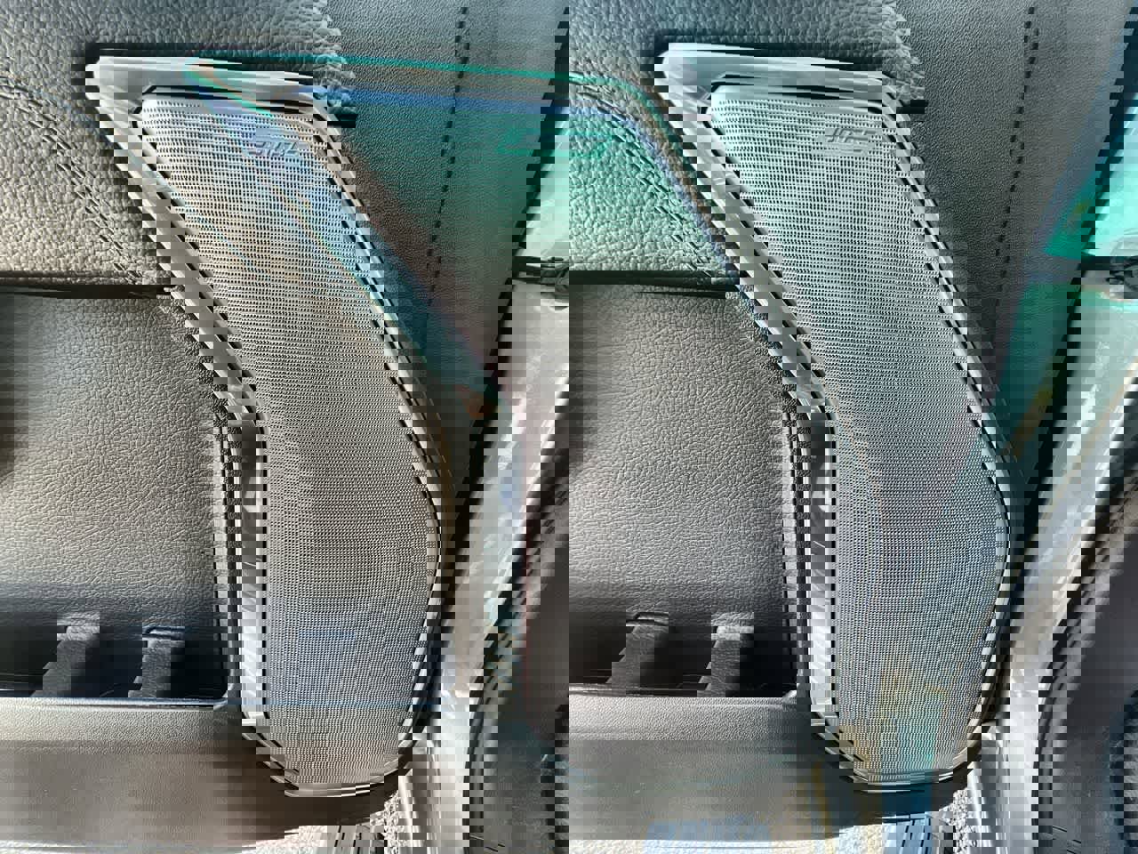 Used 2024 GMC Sierra 1500 Denali image 25