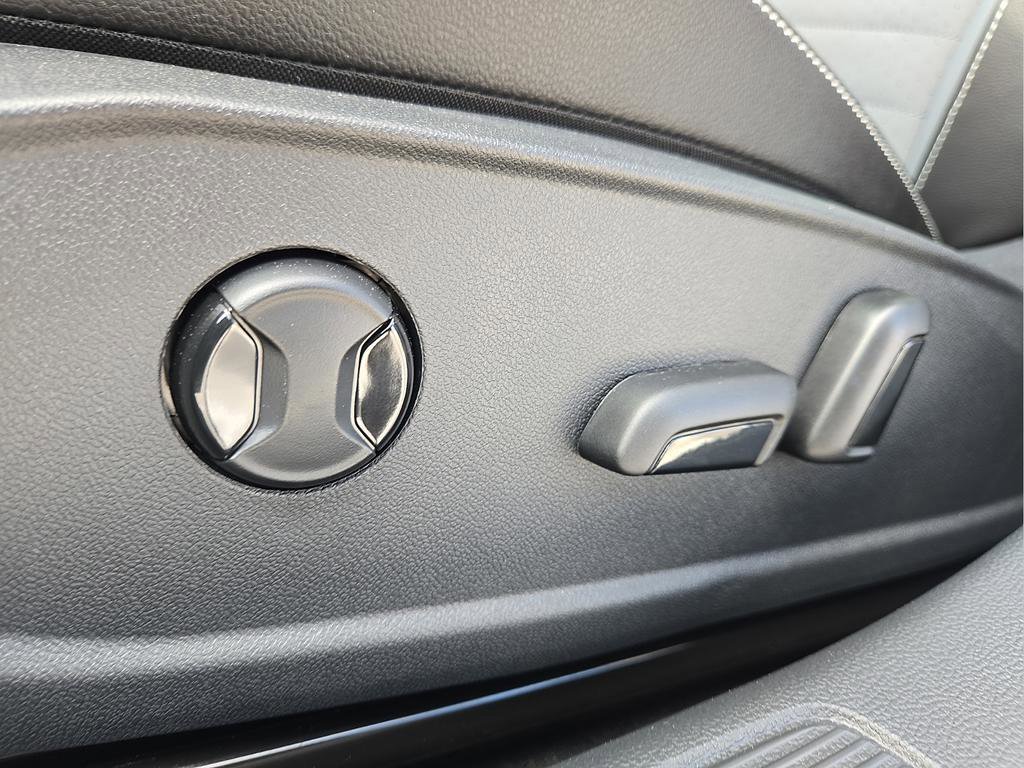 New 2026 Volkswagen Jetta SE image 16