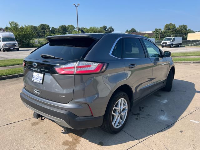 Used 2021 Ford Edge SEL w/ Convenience Package AWD/4WD image 10