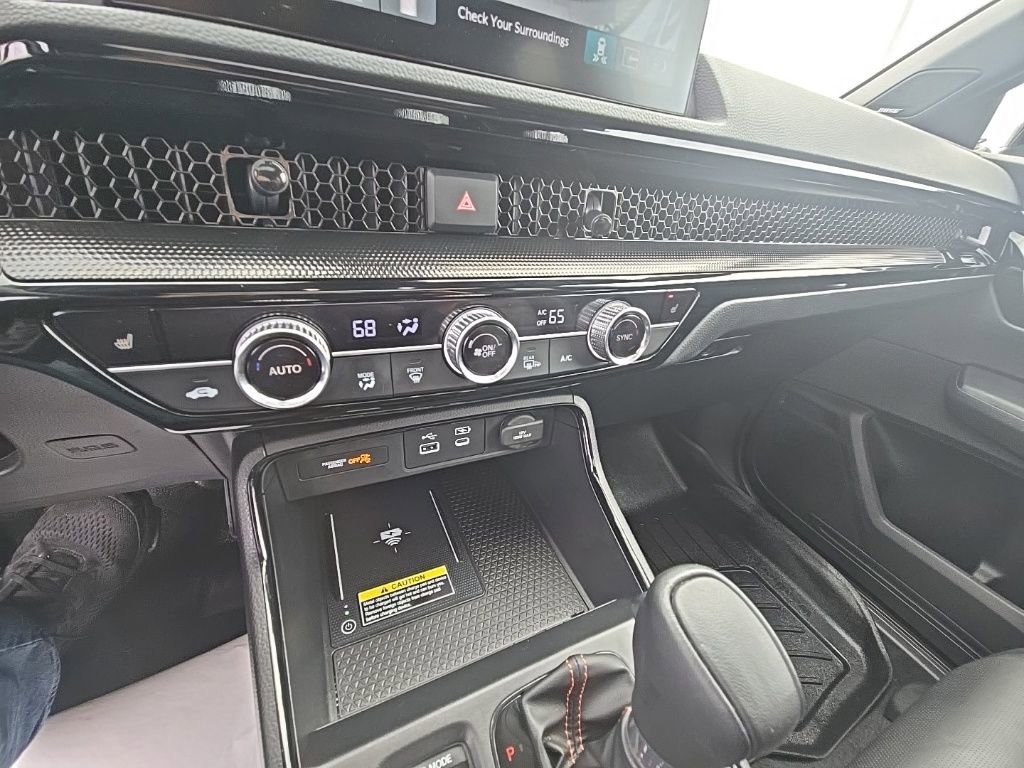 Used 2025 Honda CR-V Sport Touring image 23