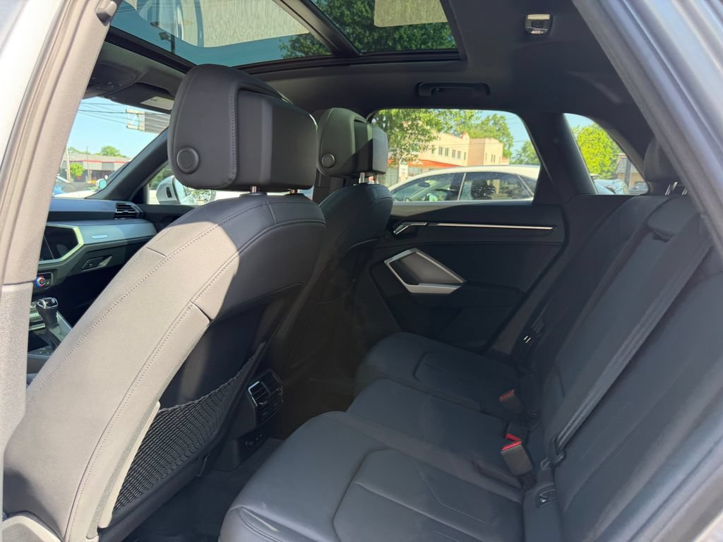 Used 2022 Audi Q3 2.0T Premium AWD/4WD image 27