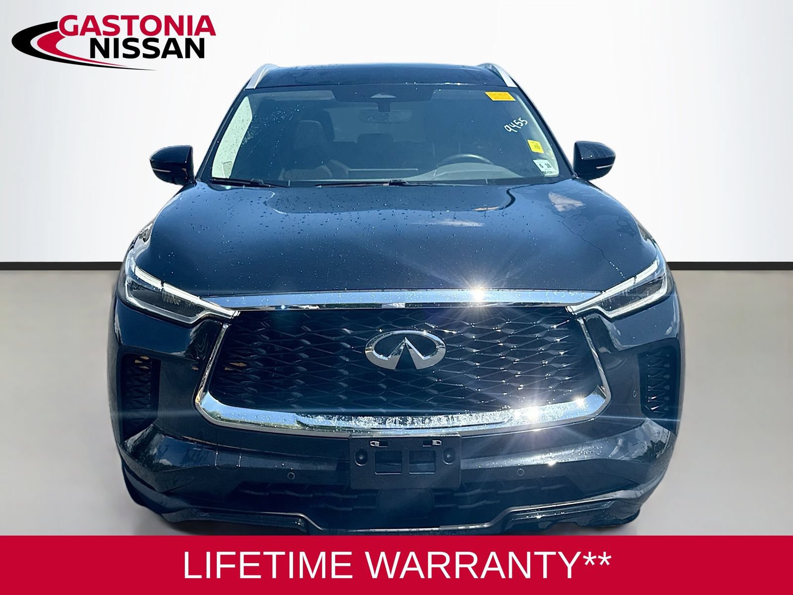 Used 2023 INFINITI QX60 Luxe w/ Performance Audio Package AWD/4WD image 2