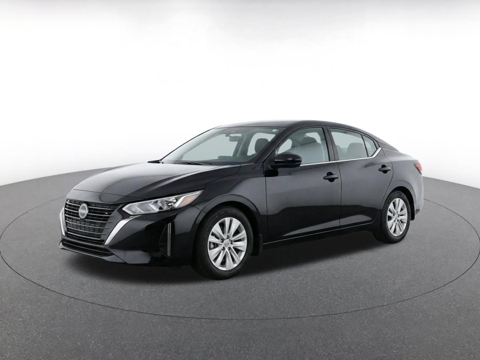 Used 2025 Nissan Sentra S FWD image 3