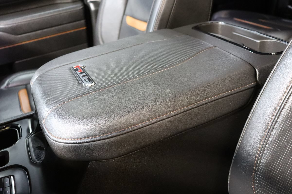 Used 2025 GMC Sierra 2500 AT4 w/ AT4 Preferred Package AWD/4WD image 71