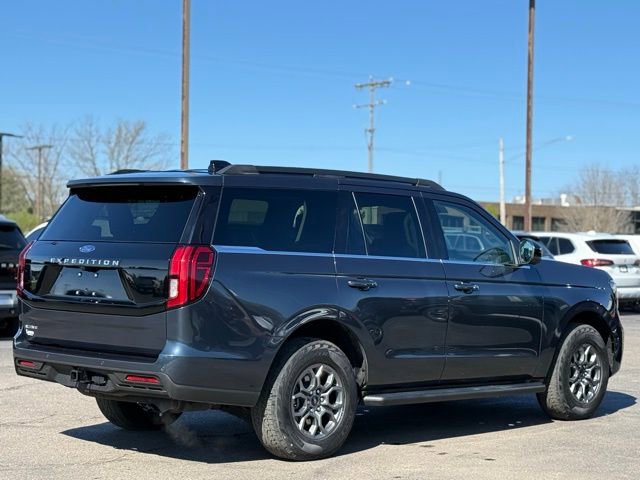 Used 2025 Ford Expedition Active image 41