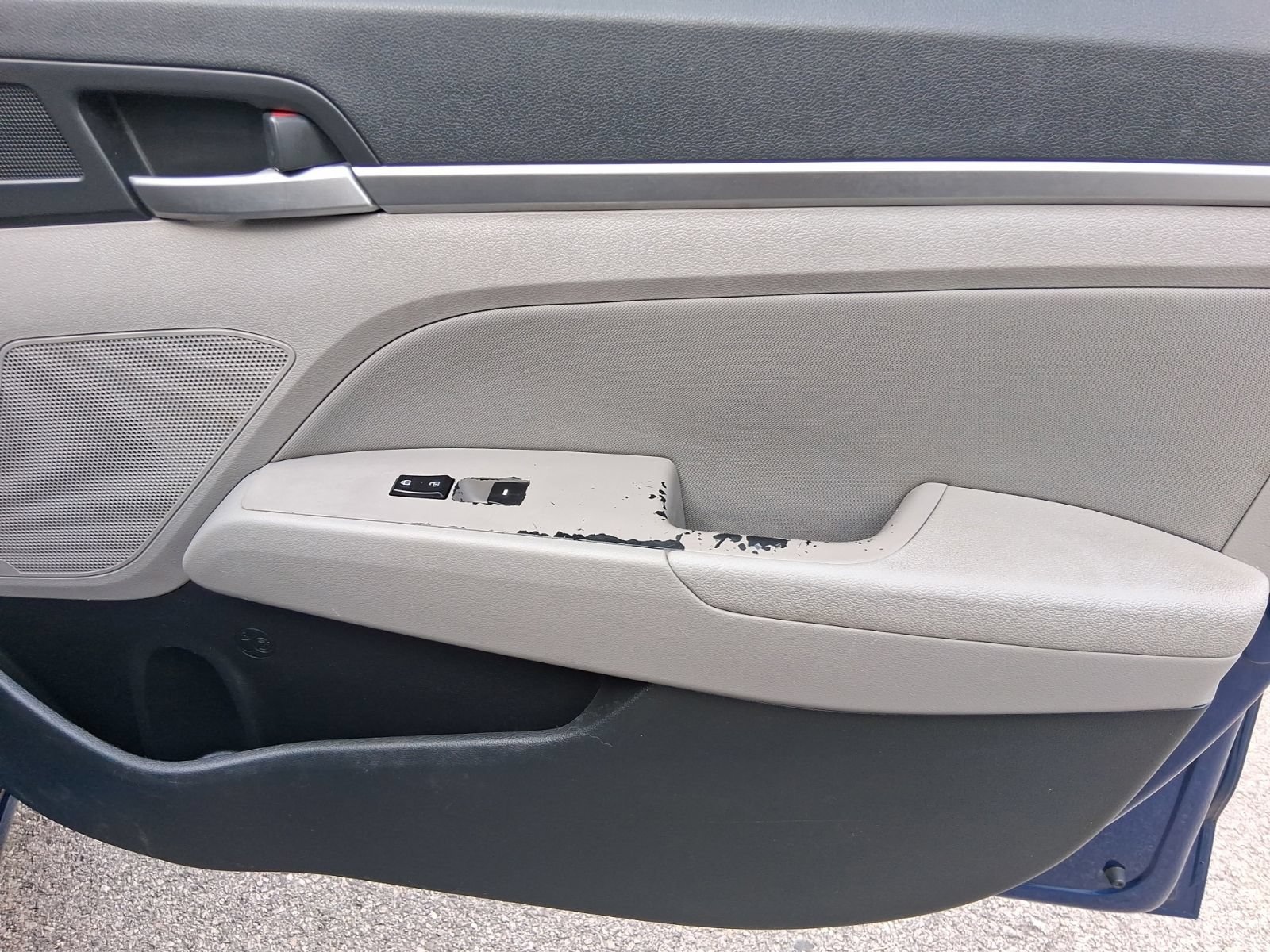 Used 2019 Hyundai Elantra SEL FWD image 18