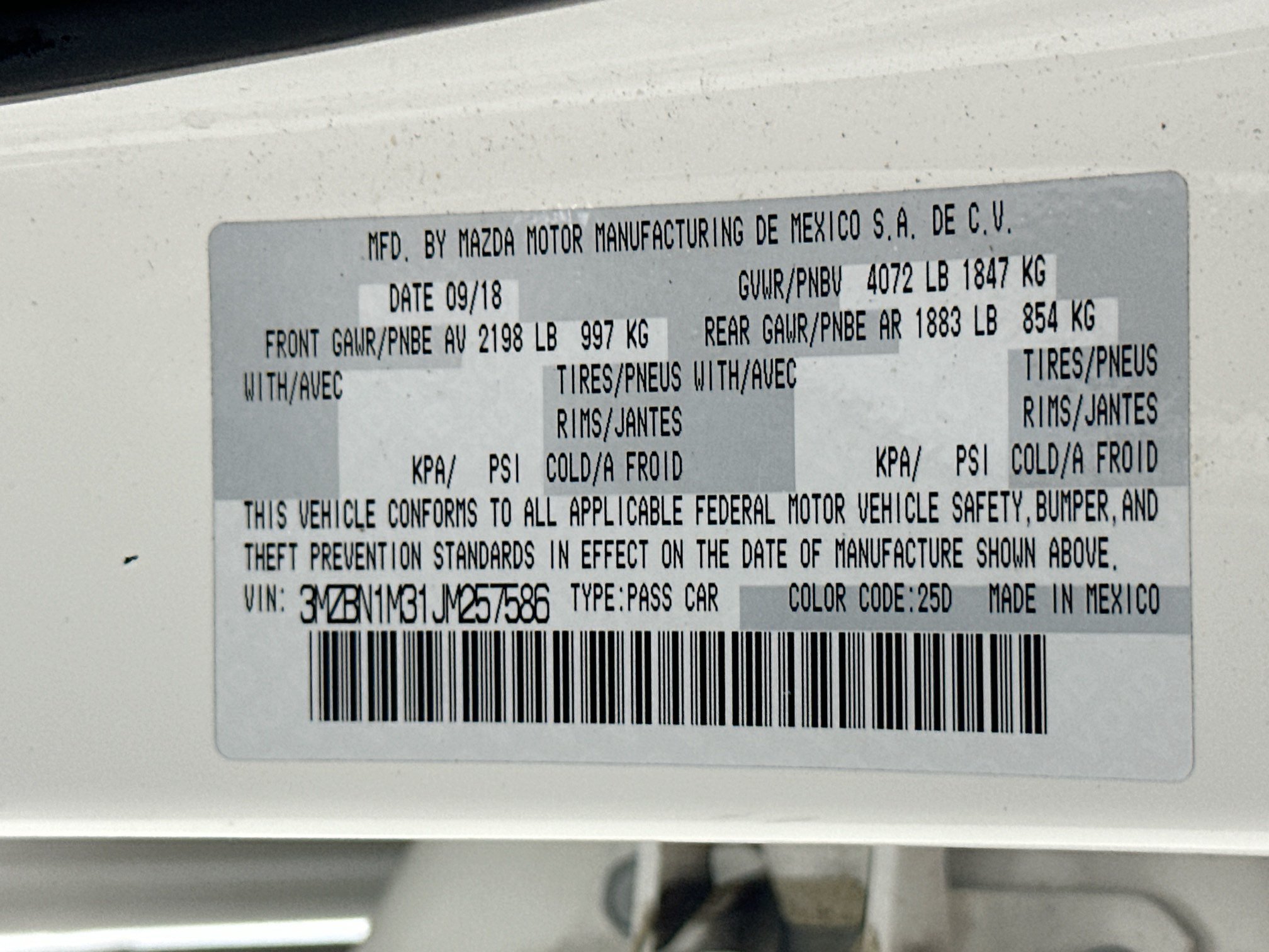 Used 2018 MAZDA MAZDA3 Grand Touring FWD image 33