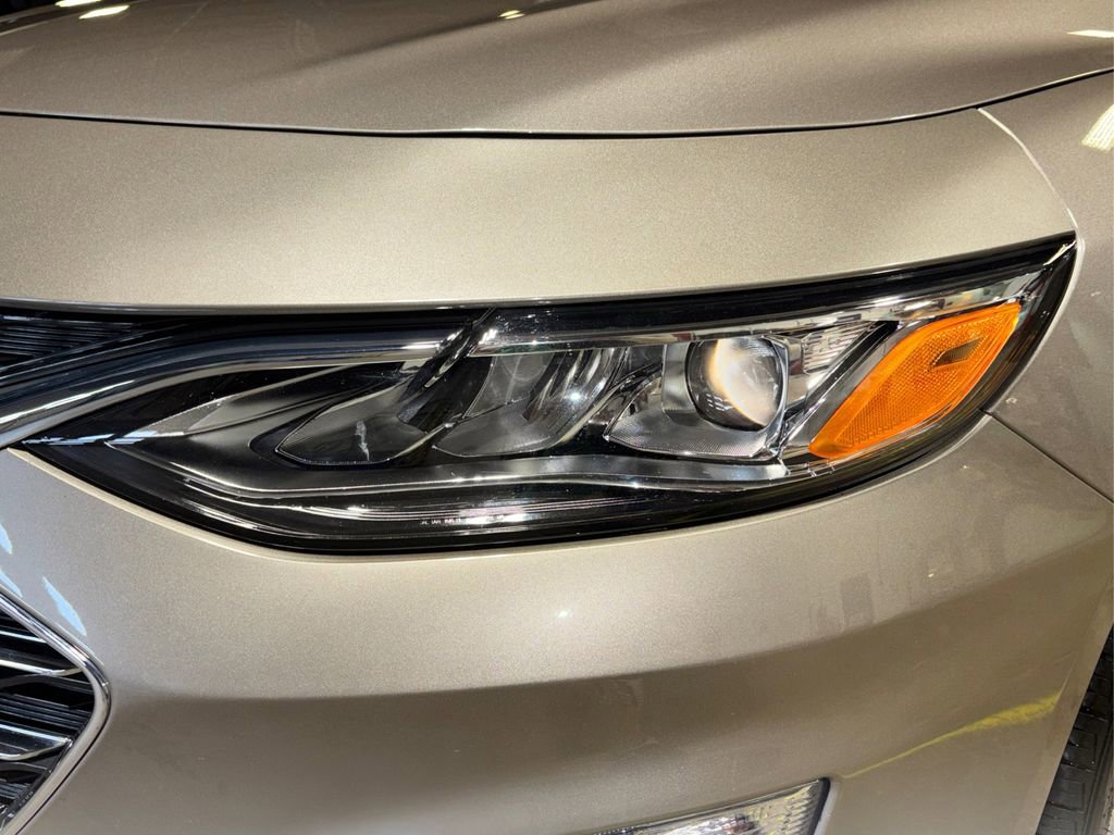 Used 2024 Chevrolet Malibu LT image 21