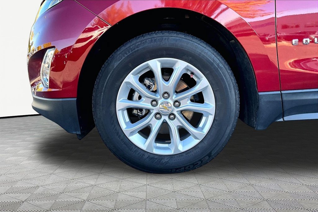 Used 2018 Chevrolet Equinox LT FWD image 24
