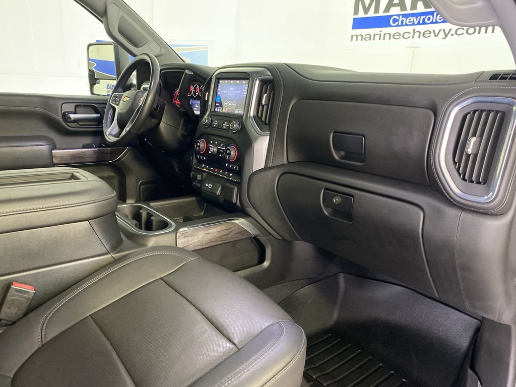 Used 2022 Chevrolet Silverado 2500 LTZ w/ LTZ Plus Package AWD/4WD image 35