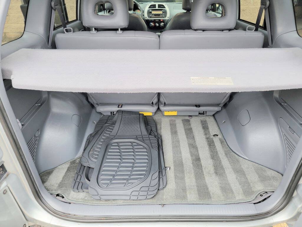 Used 2002 Toyota RAV4 4WD w/ "L" Pkg image 29