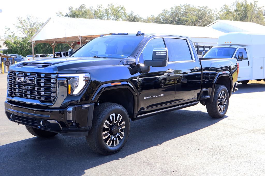 Used 2024 GMC Sierra 2500 Denali Ultimate image 4
