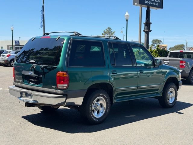 Used 2001 Ford Explorer XLT AWD/4WD image 7