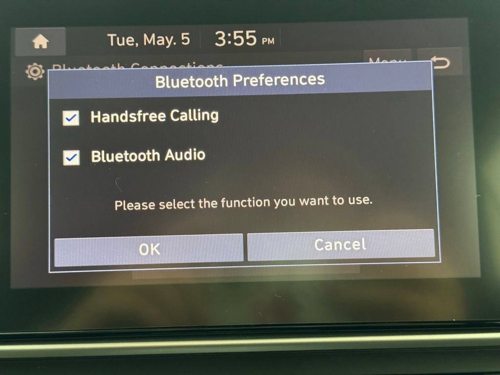 Used 2025 Hyundai Venue SEL FWD image 23