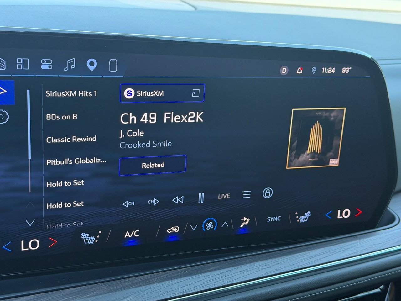 Used 2025 Chevrolet Tahoe Z71 AWD/4WD image 28