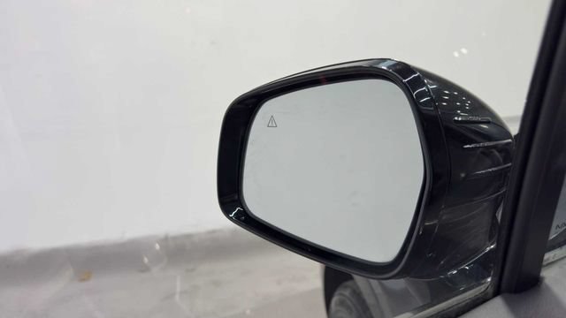 Used 2022 Kia Sorento S FWD image 11